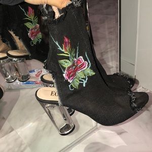 black denim booties 🌸